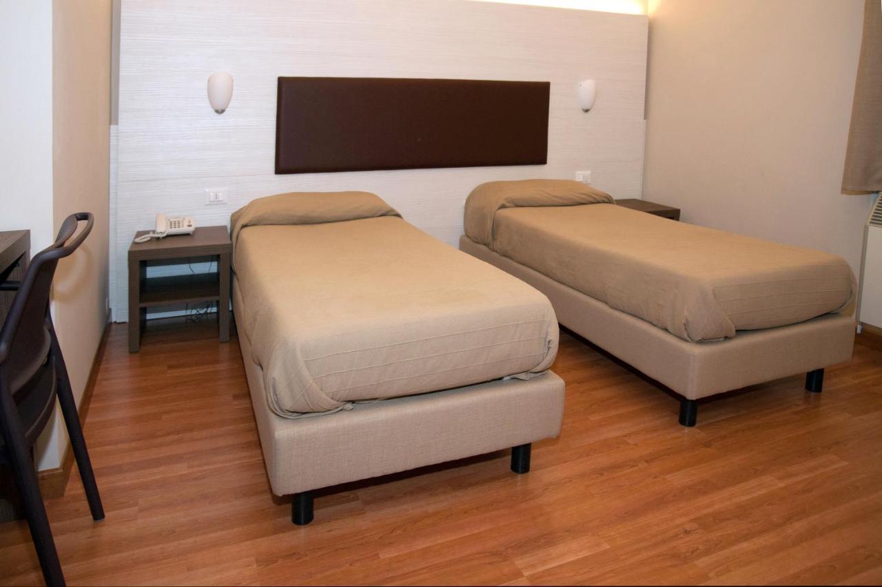 Hotel Buca Di Bacco Volta Mantovana Dış mekan fotoğraf