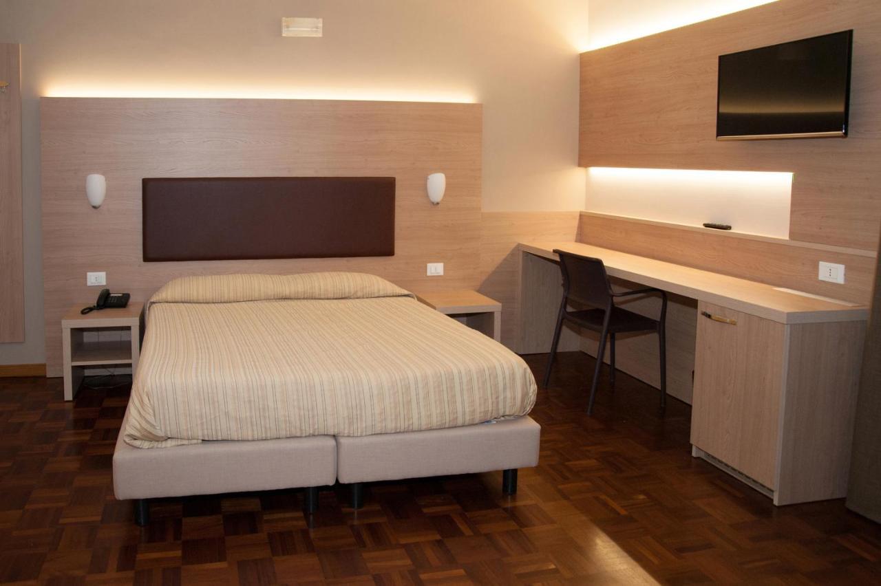 Hotel Buca Di Bacco Volta Mantovana Dış mekan fotoğraf